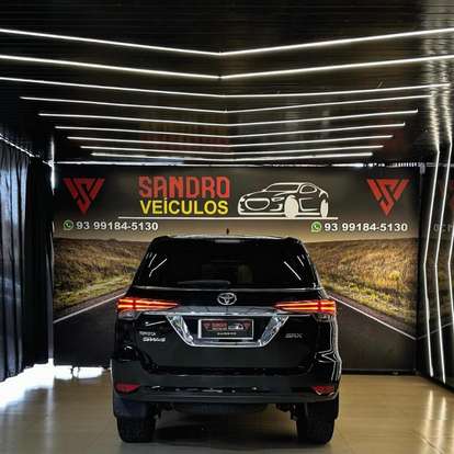 TOYOTA-HILUX SW4-2019