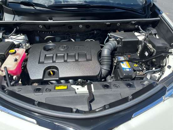 TOYOTA-RAV4-2.0 TOP 4X2 16V GASOLINA 4P AUTOMÁTICO TOYOTA-RAV4-2017