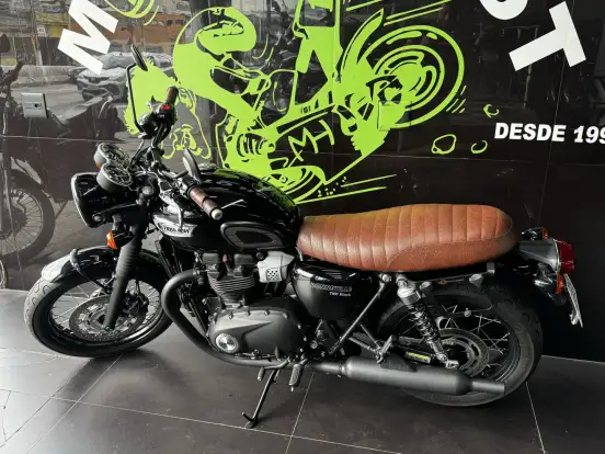 TRIUMPH-BONNEVILLE T100 BLACK 900 TRIUMPH-BONNEVILLE T100 BLACK 900-2019