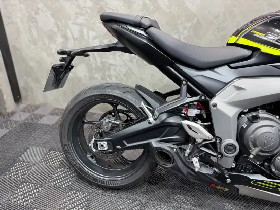 TRIUMPH-DAYTONA 660 TRIUMPH-DAYTONA 660-2024
