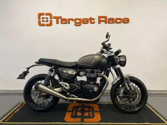 TRIUMPH SPEED TWIN 