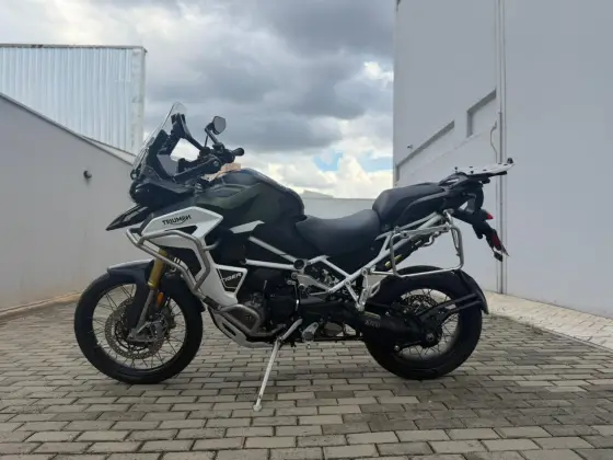 TRIUMPH TIGER 1200 RALLY EXPLORER TRIUMPH TIGER 1200 RALLY EXPLORER