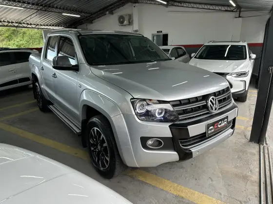 VOLKSWAGEN AMAROK 2.0 HIGHLINE 4X4 CD 16V TURBO INTERCOOLER DIESEL 4P AUTOMÁTICO