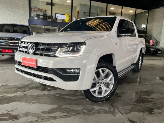 VOLKSWAGEN AMAROK 3.0 V6 TDI DIESEL HIGHLINE CD 4MOTION AUTOMÁTICO VOLKSWAGEN AMAROK 3.0 V6 TDI DIESEL HIGHLINE CD 4MOTION AUTOMÁTICO