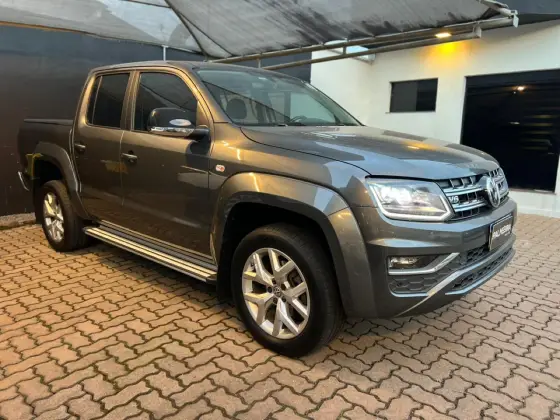 VOLKSWAGEN AMAROK 3.0 V6 TDI DIESEL HIGHLINE CD 4MOTION AUTOMÁTICO VOLKSWAGEN AMAROK 3.0 V6 TDI DIESEL HIGHLINE CD 4MOTION AUTOMÁTICO