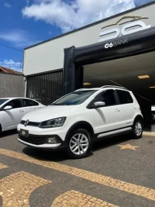 VOLKSWAGEN CROSSFOX 1.6 MSI FLEX 16V 4P MANUAL VOLKSWAGEN CROSSFOX 1.6 MSI FLEX 16V 4P MANUAL