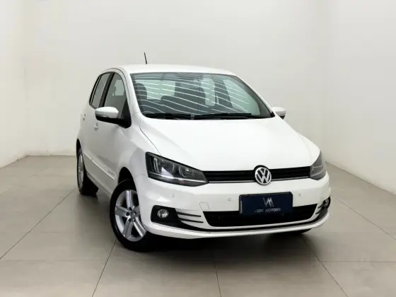 VOLKSWAGEN FOX 1.0 MPI COMFORTLINE 12V FLEX 4P MANUAL
