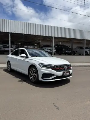 VOLKSWAGEN JETTA 2.0 350 TSI GASOLINA GLI DSG