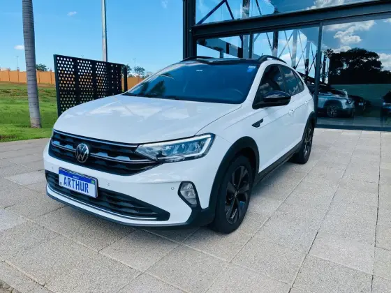 VOLKSWAGEN NIVUS 1.0 200 TSI TOTAL FLEX HIGHLINE AUTOMÁTICO