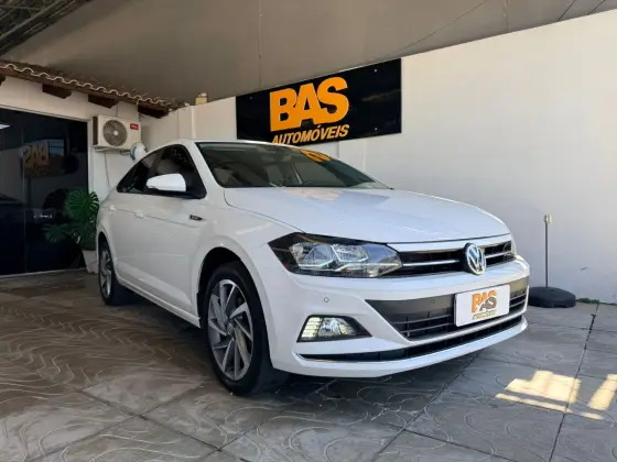 VOLKSWAGEN VIRTUS 1.0 200 TSI HIGHLINE AUTOMÁTICO