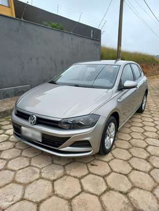 VOLKSWAGEN-POLO-2018