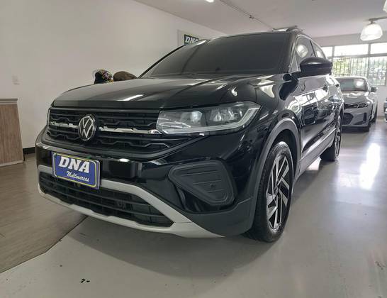 /en/city/cate-car-used-car/volkswagen-t-cross-2025-1-0-200-tsi-total-flex-comfortline-automatic-48189949407724544/-2