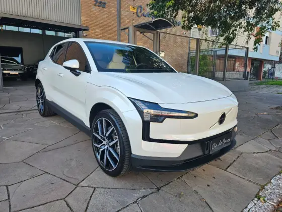VOLVO EX30 69 KW ELÉTRICO CORE
