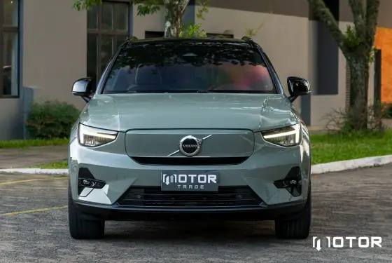 VOLVO XC40 P6 RECHARGE ELECTRIC PLUS VOLVO XC40 P6 RECHARGE ELECTRIC PLUS