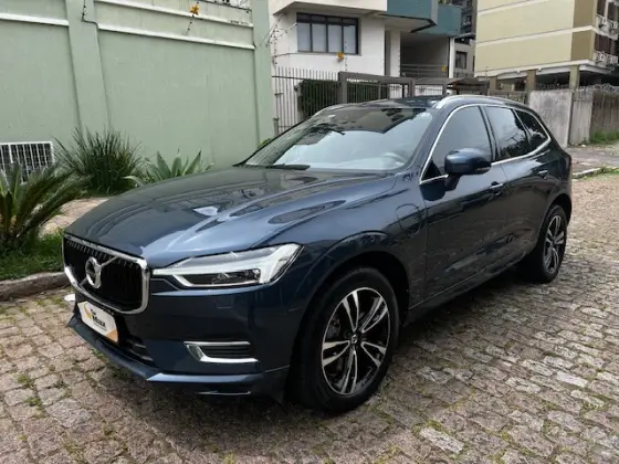 VOLVO XC60 2.0 T8 HYBRID MOMENTUM AWD GEARTRONIC VOLVO XC60 2.0 T8 HYBRID MOMENTUM AWD GEARTRONIC
