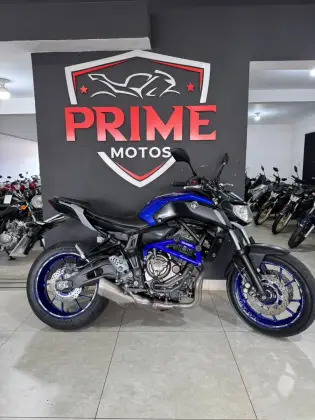YAMAHA MT-07 ABS YAMAHA MT-07 ABS