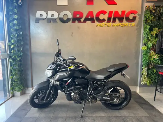YAMAHA MT-07 ABS 