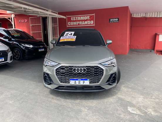 AUDI-Q3-2023
