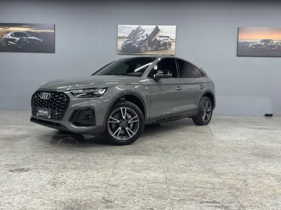 AUDI Q5 2.0 55 TFSIE PHEV SPORTBACK PERFORMANCE BLACK QUATTRO S TRONIC AUDI Q5 2.0 55 TFSIE PHEV SPORTBACK PERFORMANCE BLACK QUATTRO S TRONIC