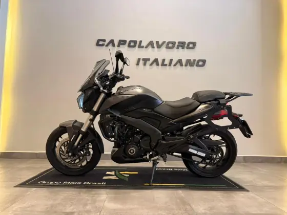 BAJAJ DOMINAR 400 