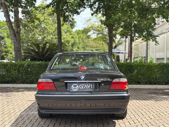 BMW-750i-5.4 HIGHLINE V12 24V GASOLINA 4P AUTOMÁTICO BMW-750i-1998