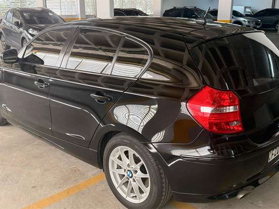 BMW-118i-2.0 UE71 16V GASOLINA 4P AUTOMÁTICO BMW-118i-2010