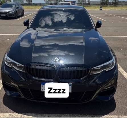 BMW-320i-2022