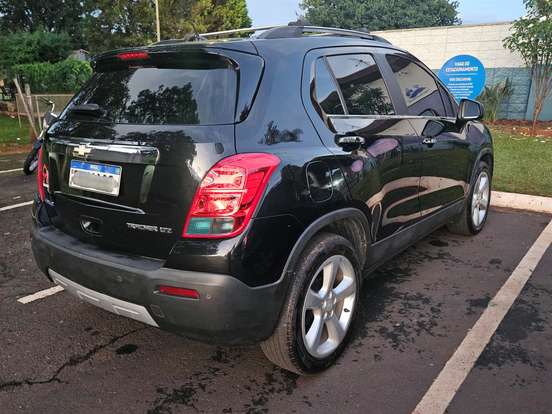 CHEVROLET-TRACKER-2015