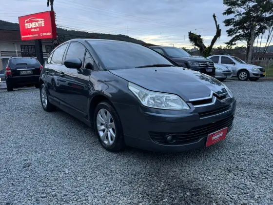CITROËN C4 2.0 EXCLUSIVE 16V FLEX 4P AUTOMÁTICO