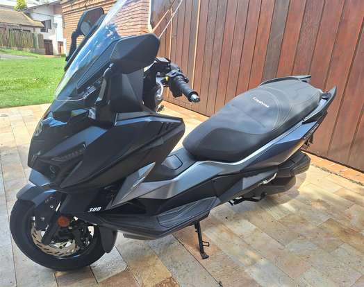 DAFRA-CRUISYM 300 DAFRA-CRUISYM 300-2025