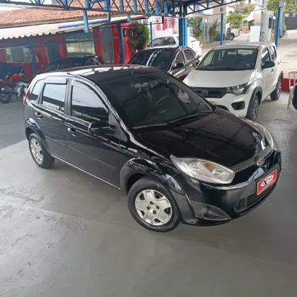 FORD FIESTA 1.6 ROCAM HATCH 8V FLEX 4P MANUAL