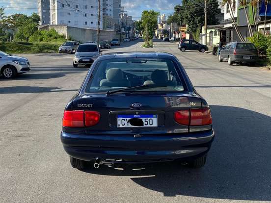 FORD-ESCORT-1.8 I GL 16V GASOLINA 4P MANUAL FORD-ESCORT-1999
