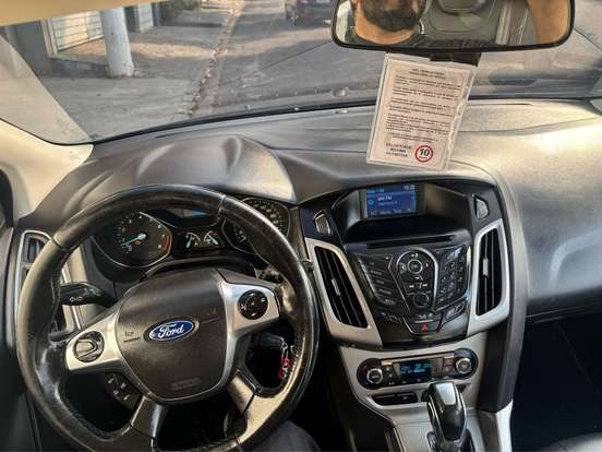 FORD-FOCUS-2.0 SE 16V FLEX 4P POWERSHIFT FORD-FOCUS-2014