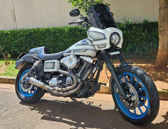 HARLEY-DAVIDSON-DYNA LOW RIDER-2015
