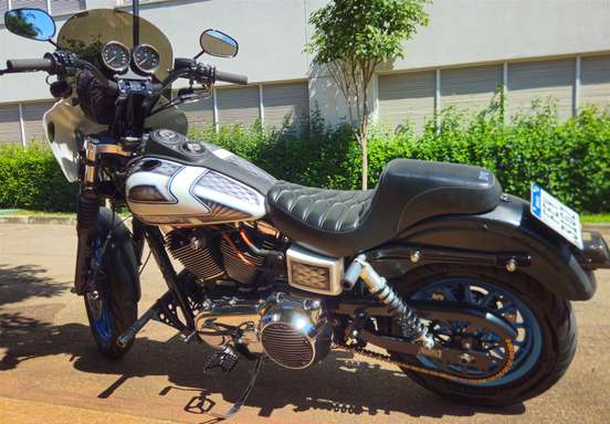 HARLEY-DAVIDSON-DYNA LOW RIDER-2015