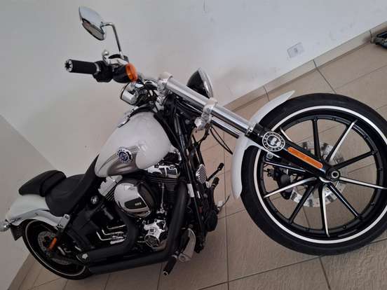 HARLEY-DAVIDSON-SOFTAIL BREAKOUT HARLEY-DAVIDSON-SOFTAIL BREAKOUT-2016