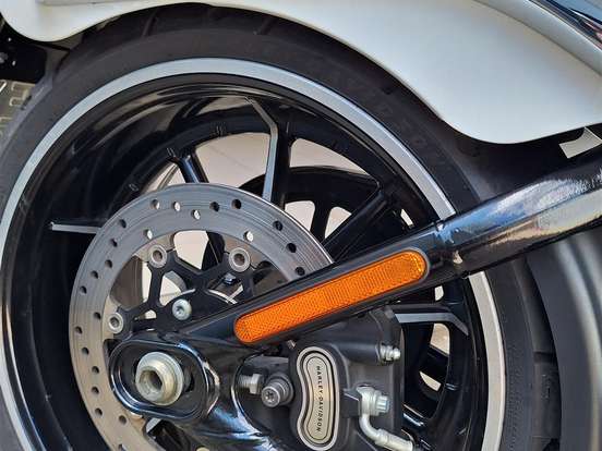 HARLEY-DAVIDSON-SOFTAIL BREAKOUT HARLEY-DAVIDSON-SOFTAIL BREAKOUT-2016