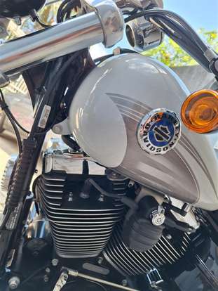 HARLEY-DAVIDSON-SOFTAIL BREAKOUT-2016