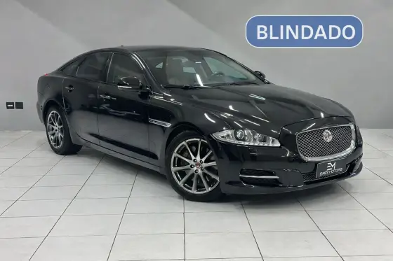 JAGUAR XJ 3.0 PORTFOLIO SUPERCHARGED V6 24V GASOLINA 4P AUTOMÁTICO