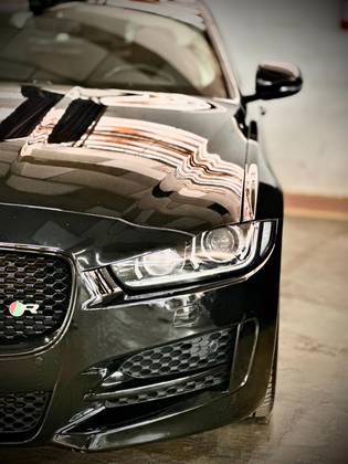 JAGUAR XE 2.0 16V SI4 TURBO GASOLINA R-SPORT 4P AUTOMÁTICO
