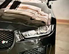 JAGUAR XE 2.0 16V SI4 TURBO GASOLINA R-SPORT 4P AUTOMÁTICO JAGUAR XE 2.0 16V SI4 TURBO GASOLINA R-SPORT 4P AUTOMÁTICO