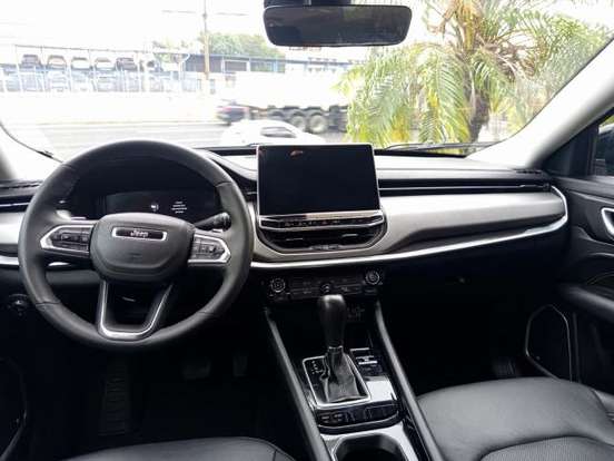 JEEP-COMPASS-2025