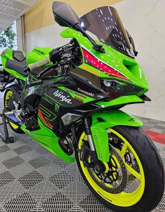 KAWASAKI-NINJA ZX-6R KRT-2024