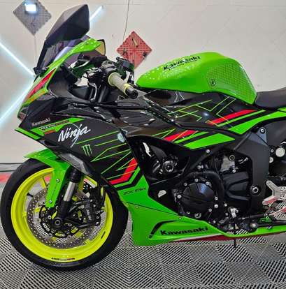 KAWASAKI-NINJA ZX-6R KRT-2024