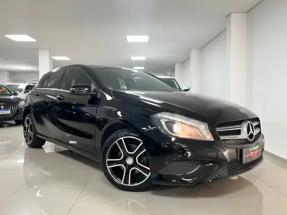 MERCEDES-BENZ CLASSE A 1.6 200 TURBO STYLE GASOLINA 4P AUTOMATIZADO