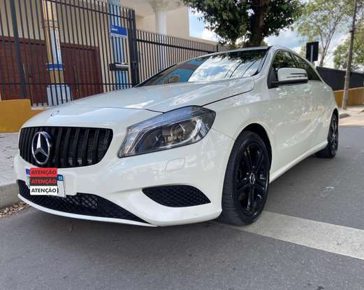 MERCEDES-BENZ-A 200-2015