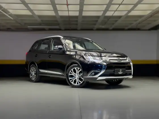 MITSUBISHI OUTLANDER 2.0 COMFORT 16V GASOLINA 4P AUTOMÁTICO MITSUBISHI OUTLANDER 2.0 COMFORT 16V GASOLINA 4P AUTOMÁTICO