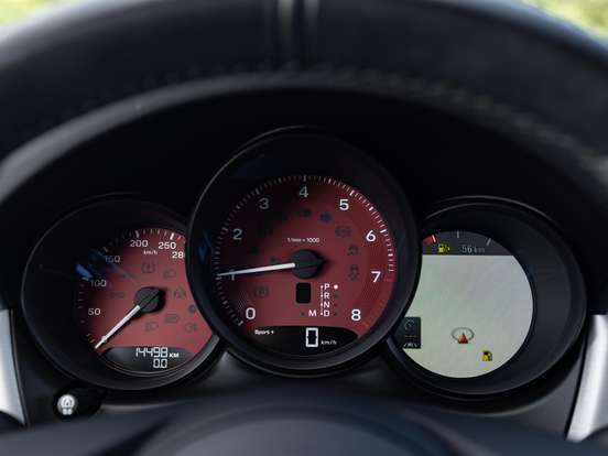 PORSCHE-MACAN-2.0 TURBO GASOLINA PDK PORSCHE-MACAN-2024