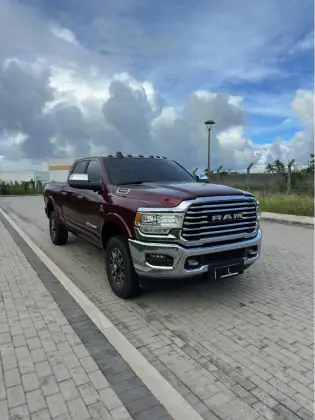 RAM 3500 6.7 I6 TURBO DIESEL LIMITED LONGHORN CD 4X4  AUTOMÁTICO