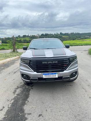 RAM RAMPAGE 2.0 HURRICANE 4 TURBO GASOLINA R/T 4X4 AUTOMÁTICO